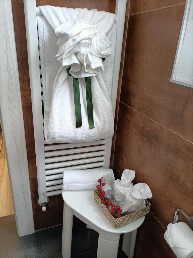 ホテル Bed End Breakfast Mary'S Tower ボローニャ エクステリア 写真
