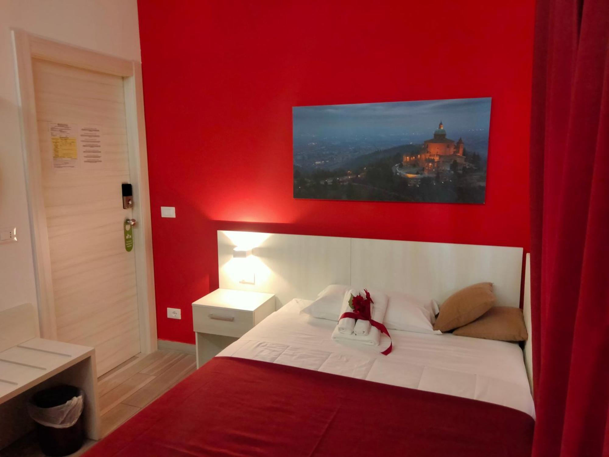 ホテル Bed End Breakfast Mary'S Tower ボローニャ エクステリア 写真