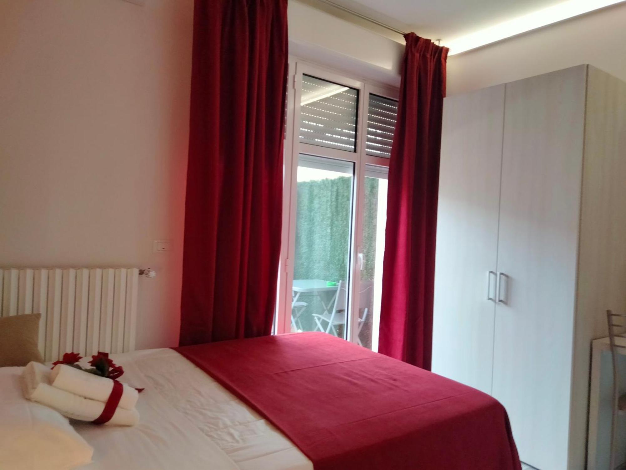 ホテル Bed End Breakfast Mary'S Tower ボローニャ エクステリア 写真