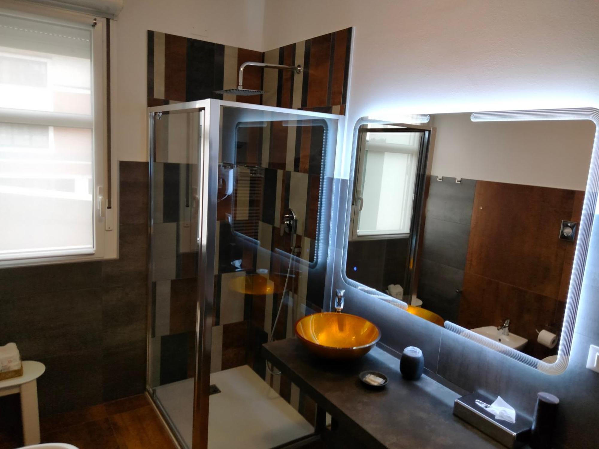 ホテル Bed End Breakfast Mary'S Tower ボローニャ 部屋 写真